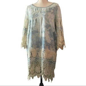 New with tag floral and embroidery dress
